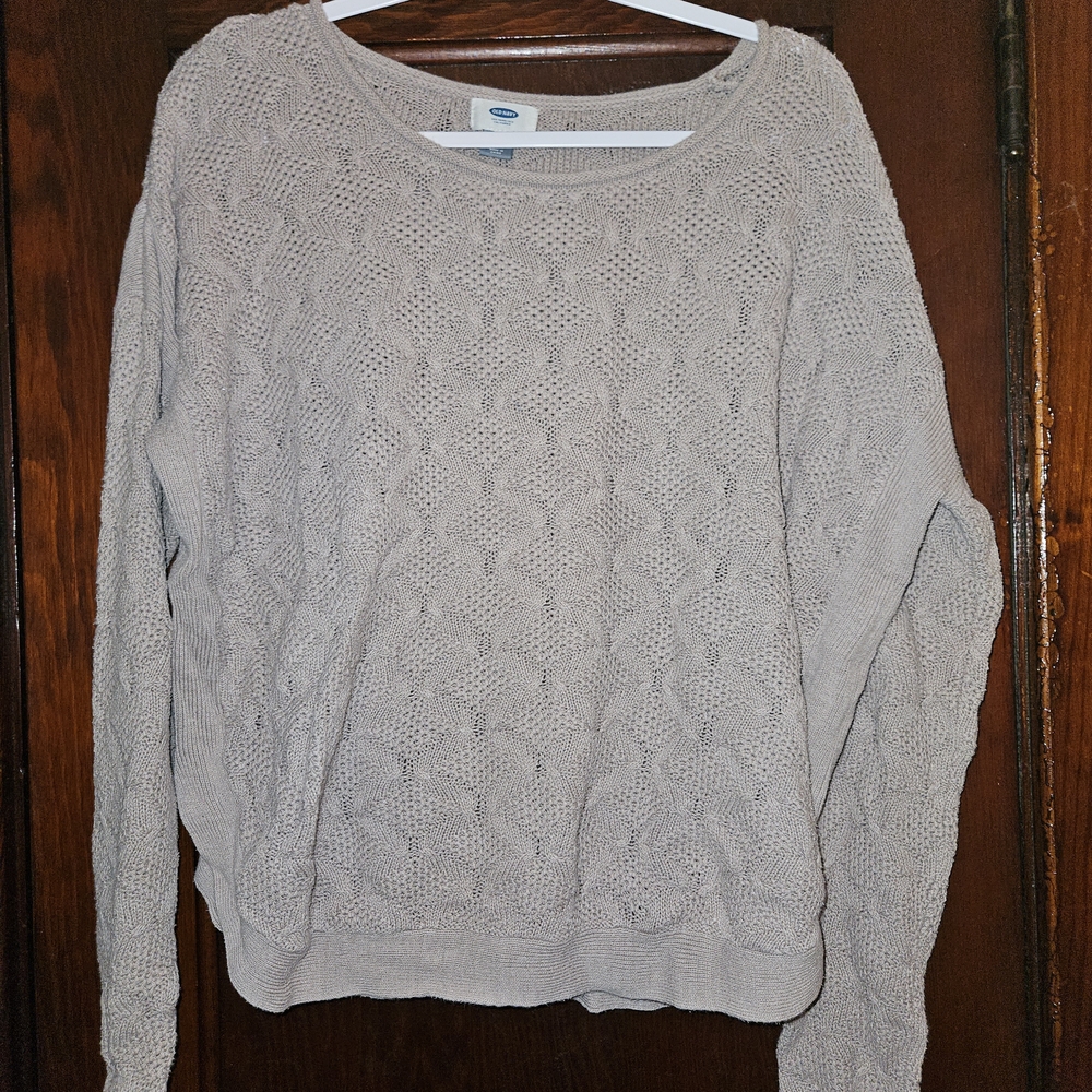 Old Navy Gray Crew Neck Sweater Cable Knit